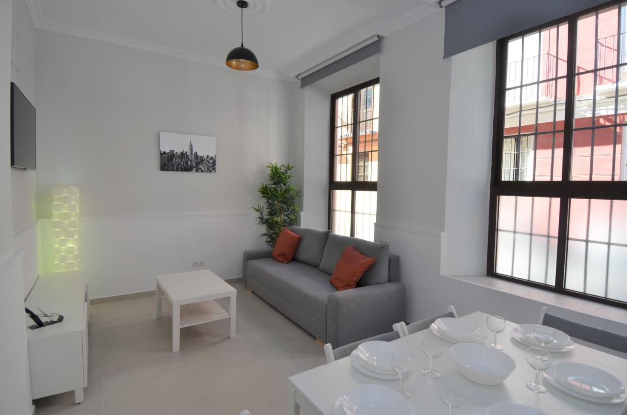 Alvarez Centro Historico Apartment Malaga